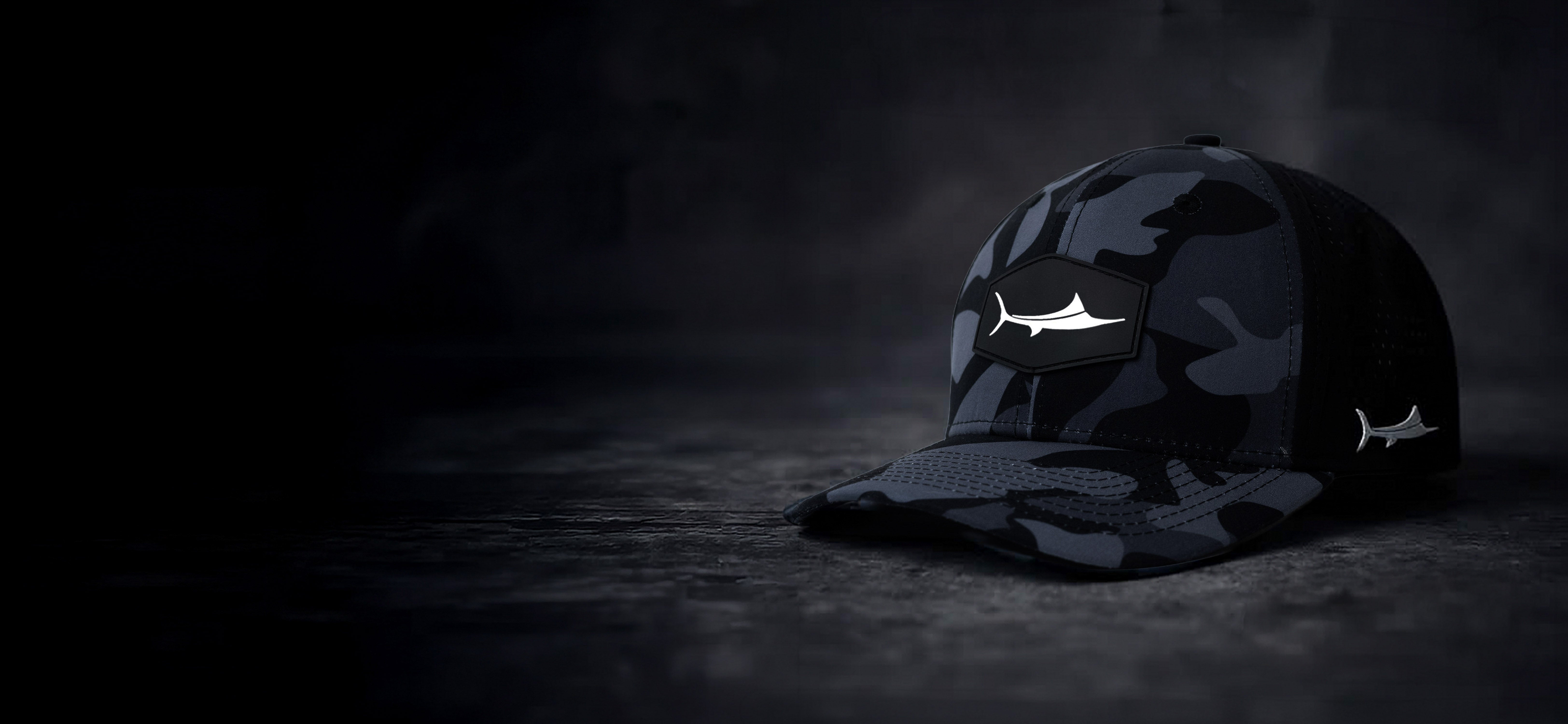 COMFORT MEETS  PERFORMANCE